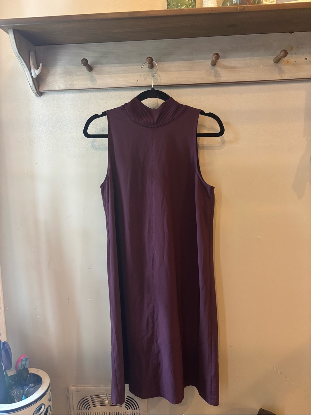 Athleta Initiative Sleeveless Mock Neck Shift Dress